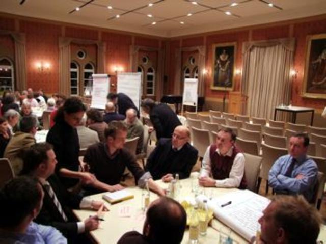 Ähnlich wie bei diesem PAFundDU-Workshop des Jahres 2009 sind die Pfaffenhofener beim „Großen Mitmischen 2012“ zu reger Beteiligung aufgerufen.