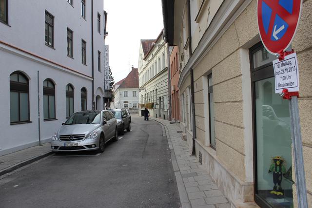 Die Sonnenstraße wird nach dem Vorbild der Weilhammer Klamm ausgebaut. Ab Montag ist sie nur noch für Fußgänger passierbar.