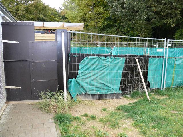 Der provisorische, bisherige Zaun an der Weiberrast (Foto ©: Hiller)