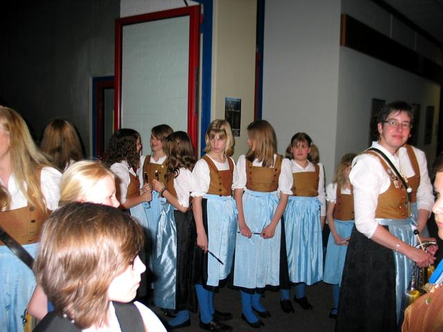 der Spielmannzszug: warten auf den Einmarsch