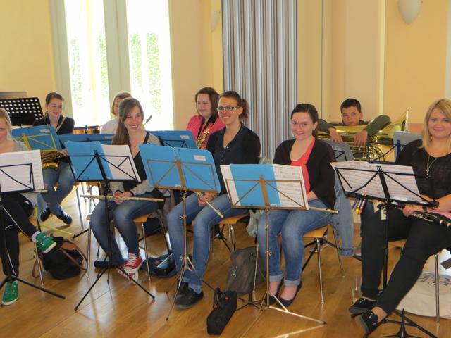 der Holzsatz mit Flöten, Klarinetten und Sax