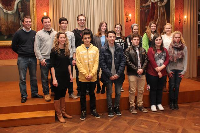Das neue Jugendparlament wurde begrüßt (es fehlen Laura Avanzato, Baturhan Akman und Monique Mlinzk).
