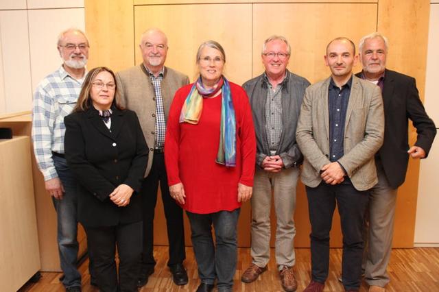Der neue Vorstand des Internationalen Kulturvereins Pfaffenhofen (von links): Manfred Büttner, Marita Emrich, Hans-Günter Gessler, Monika Schratt, Sepp Steinbüchler, Ardian Ndreka und Reinhard Haiplik