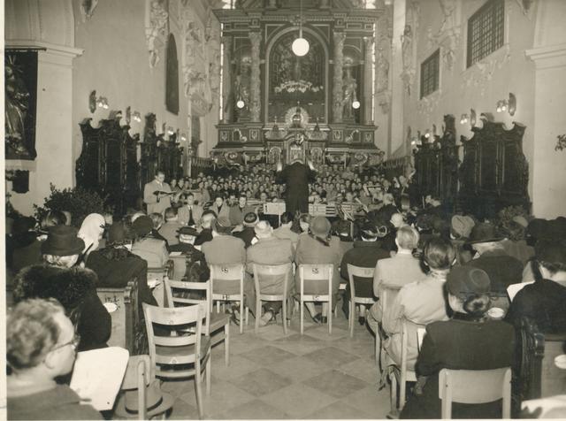 Einen Höhepunkt im Jahr 1951 brachte die Aufführung des Volksoratoriums "Die heilige Elisabeth" von Joseph Haas unter der Leitung von Max Weinberger.