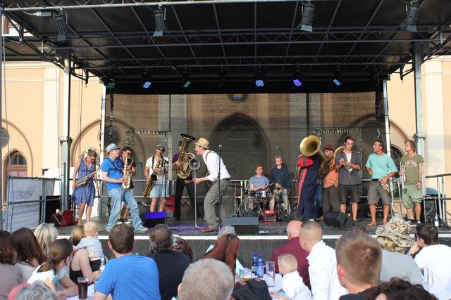 Die Express Brass Band aus München machte Stimmung.