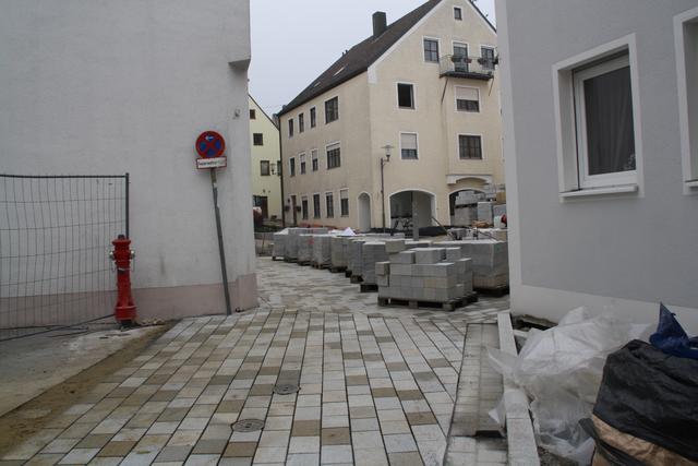 Die Straßen im Auenstraßenquartier (hier das Platzl) werden neu gestaltet und gepflastert.