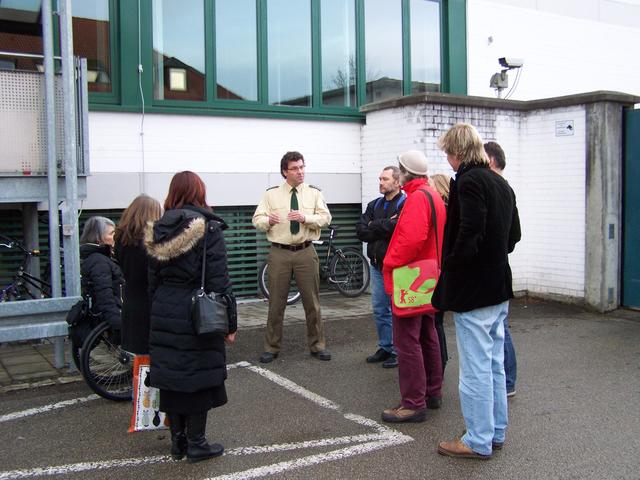 27.01.16: Arbeitskreis Inklusion Pfaffenhofen an der Ilm auf Tour: Polizeiinspektion Pfaffenhofen
