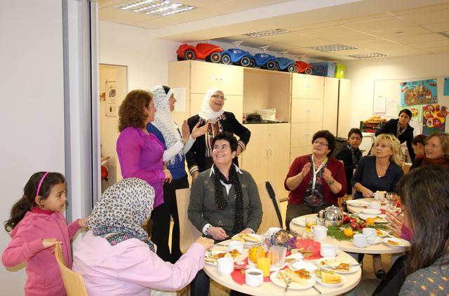Ein Internationales Frauenfrühstück findet am 10. Mai im Mehrgenerationenhaus der Caritas statt.