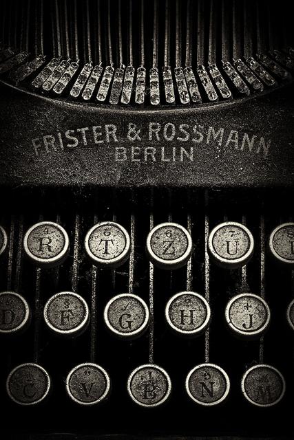 Schreibmaschine - Franz Friedl