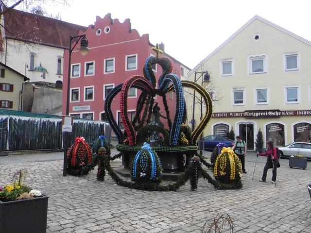 Osterbrunnen in Kipfenberg