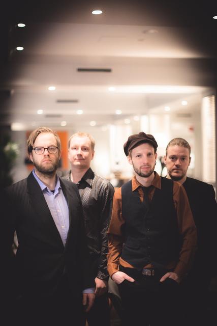 Wie die Kombination aus Tango und Gypsy klingt, zeigen am 22. Juni die  Musiker der finnischen Gruppe Tjango!