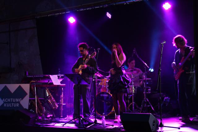 Die junge Band Tamad