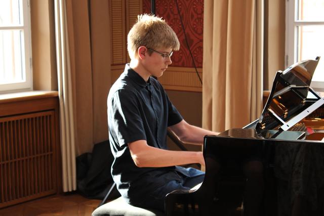 Jan Kopatsch am Flügel