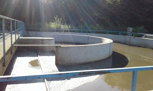 Volles Belebungsbecken