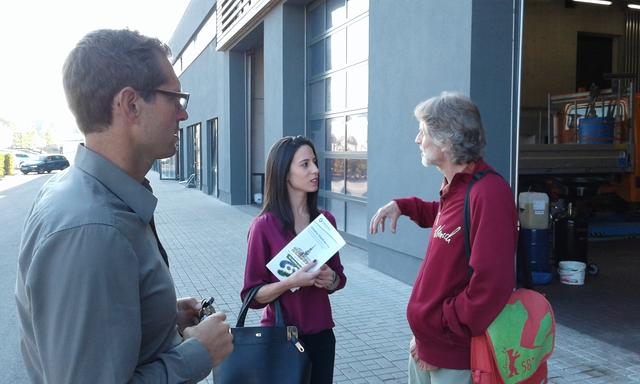 Serbische Stadträtin und deutscher Stadtrat im Gespräch