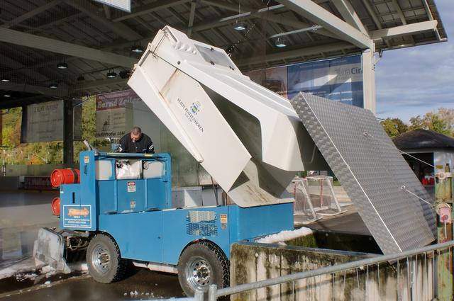 Abgeschliffenes Eis kommt zurück in den Kreislauf