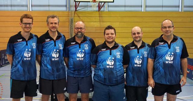 Herren-Team von links: Tobias Rottmaier, Frank Edunjobi, Bernhard Weiß-Giernat, Jochen Gabler, Axel Mahler, Holger Leopold