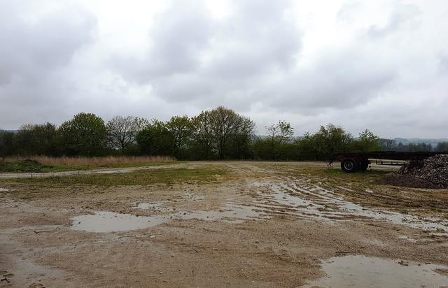 Blick von der ehemaligen Kiesabbaufläche in Richtung Affalterbach.