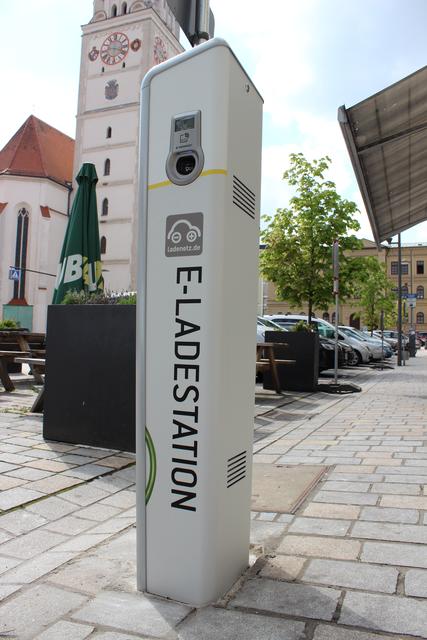 Die neue Ladesäule der Stadtwerke