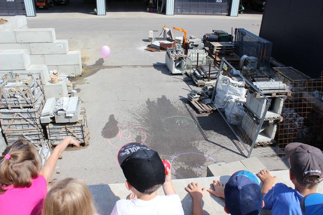 Entspannung mit Wasserbomben