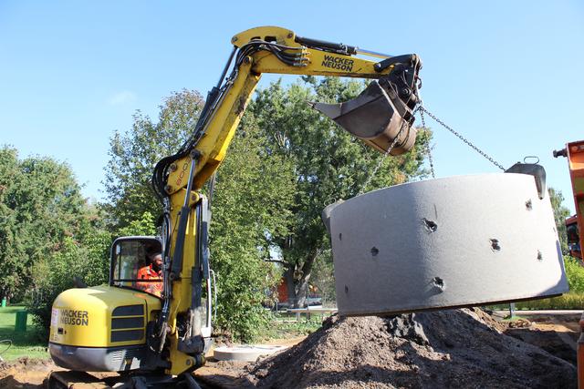 1,5 Tonnen wiegt jeder einzelne Betonring