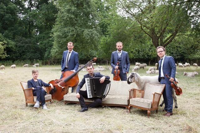 Uwaga! Plus Max Klaas | Foto: Ebbert und Ebbert Fotografie