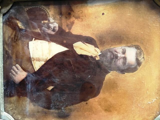 Lehrer Karl Schweiger gehörte zu den Pionieren der Elektrifizierung der Stadt (undatiert).