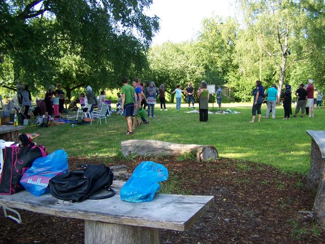 Ein Picknick im Interkulturgarten steht am 14. Juli auf dem Programm.