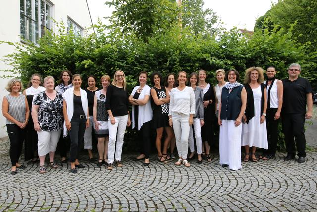 Der Frauenchor "Chorisma" gestaltet am 27. Juni das Friedensgebet im Bürgerpark musikalisch.