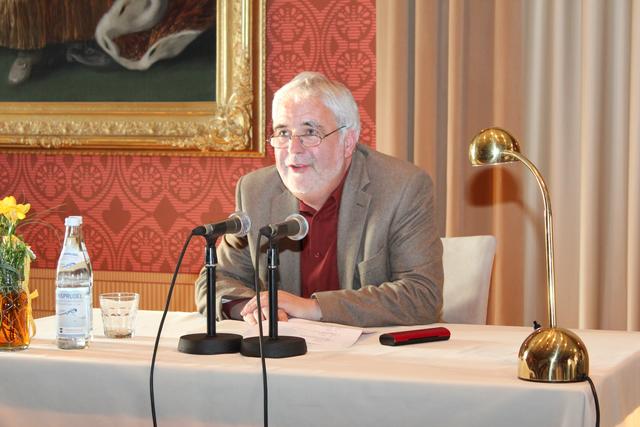 Reinhard Haiplik bei seiner Lutz-Lesung am 5. Mai 2013