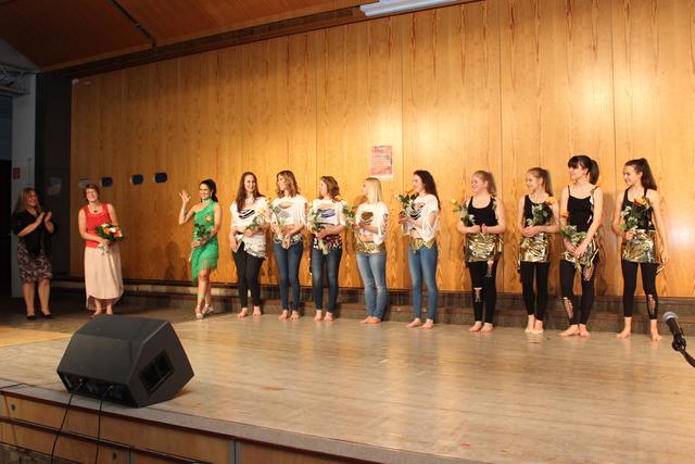 Dankeschön an Christine Scherg und ihre Tänzerinnen