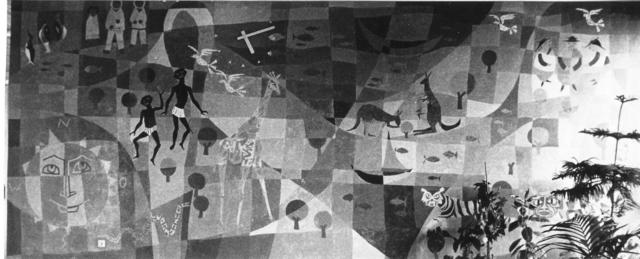 Im Inneren des Neubaus finden sich verschiedene Arbeiten einheimischer Künstler, unter anderem auch die Darstellung von Schulkindern aus aller Welt von Sigi Braun (1967).