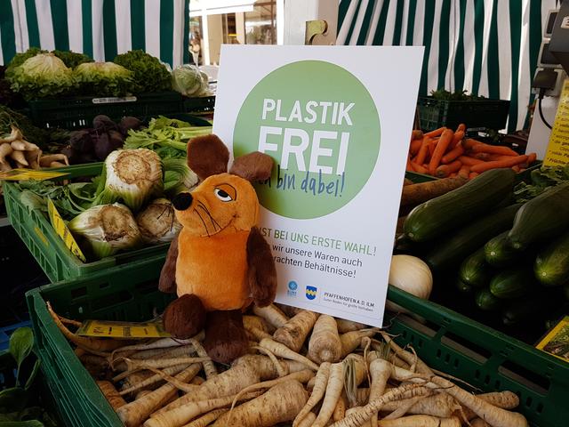 Die Maus liebt plastikfreie Pastinaken.