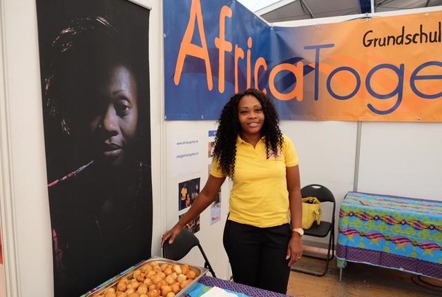 Vereinsmitglieder auf der Messe