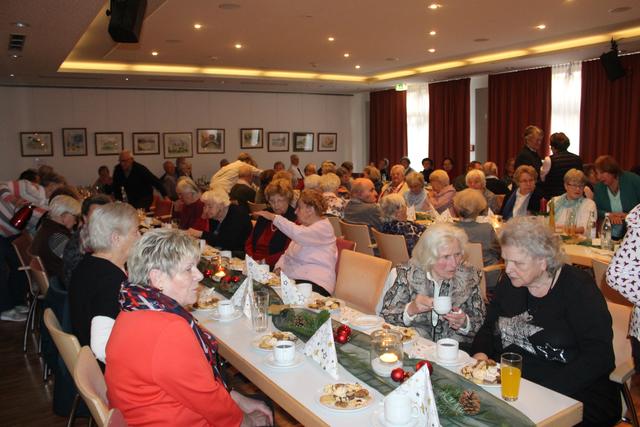 Beide Adventfeiern waren gut besucht.