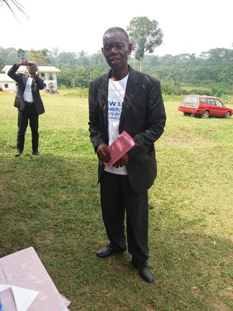 Vereinsmitglied New Leg bei der Übergabefeier | Foto: New Leg