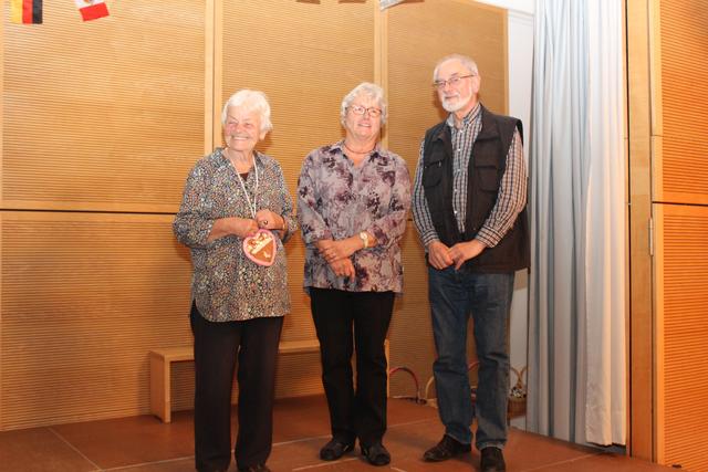 Drei Aktive seit der ersten Stunde: Maria Yu, Renate Popp, Manfred Büttner