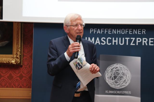 Festredner Franz Alt hielt ein Plädoyer für den Klimaschutz.