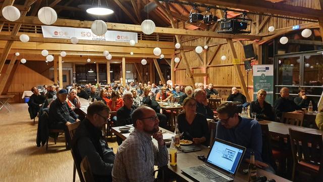 Viele Zuhörer beim Thema Tiny Living im Stockerhof