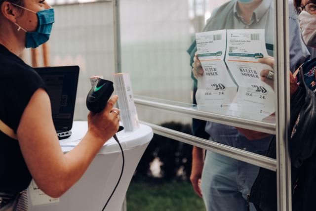 Für die Hygiene-Maßnahmen zeigen alle Besucher Verständnis.