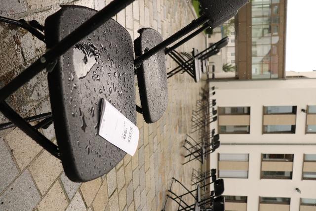 Der Wettergott meinte es dieses Jahr nicht gut: Einige Veranstaltungen mussten veschoben werden. Die meisten Besucherinnen und Besucher konnten die Ausweichtermine jedoch wahrnehmen, es wurden nur wenige Karten zurückgegeben.