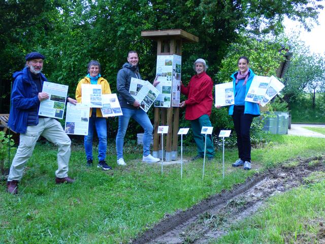 InterKulturGarten PAF - LebensRaumErlebnisPfad:
60-Schilder-Redaktion v.r.n.l.: Diana, Manfred, Nick, Thea und Andreas:
Inbetriebnahme 02.06.2021