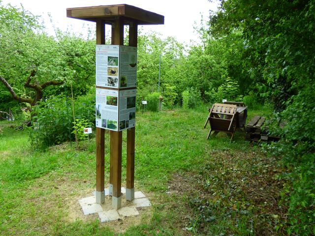 InterKulturGarten PAF - LebensRaumErlebnisPfad:
InfoPointStele für A3-Tafeln:
Inbetriebnahme 02.06.2021