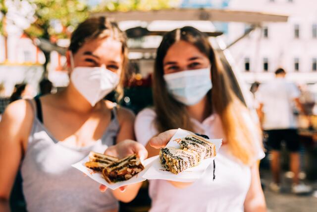 Geburtstags-Naschmarkt  | Foto: Lukas Sammetinger