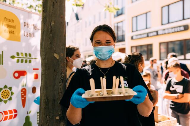 Geburtstags-Naschmarkt am 3. Juli auf dem Hauptplatz | Foto: Lukas Sammetinger