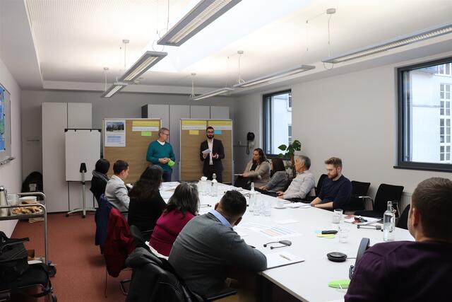 Workshop mit Pfaffenhofens zweitem Bürgermeister Roland Dörfler | Foto: Elisabet Lang