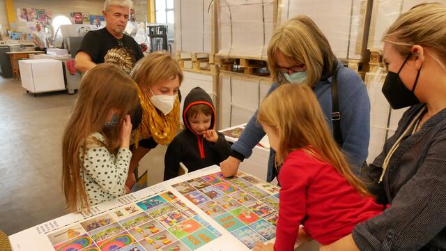 Neue HALLERTAUER Gutscheinserie 2022 wird von Kindern zweier Kunstschulen gestaltet.