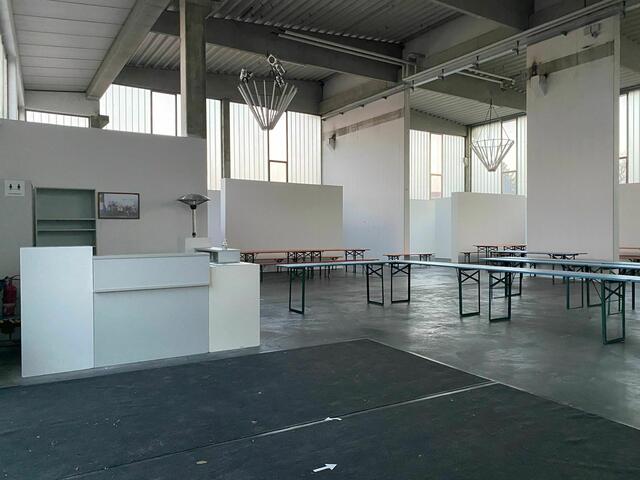 Die Kunsthalle ist hergerichtet für die Spendenlieferungen