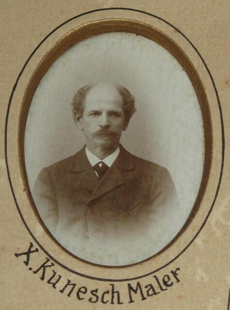 Eine der wichtigsten Persönlichkeiten im Pfaffenhofener Vereinswesen war Franz Xaver Kunesch (1847–1919) als langjähriger Vorstand des MTV und Kolonnenführer im Roten Kreuz (1897).  | Foto: Andreas Sauer