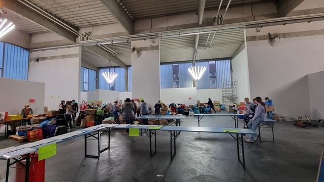 Die Kunsthalle umfunktioniert zur humanitären Spendensammelstation